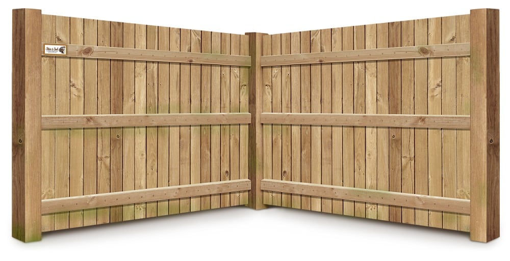 waukesha-&-milwaukee- wi-wood-fence-cleaning-and-staining Cedar Fence 3 Years Old without Stain Waukesha WI